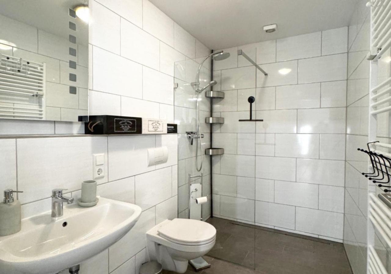 Greenhouse Living Apartment Nivis Mit Garten - 4 Minuten Nach Winterberg - Wandern, Mountainbike Fahren - Natur Geniessen メーデバッハ エクステリア 写真