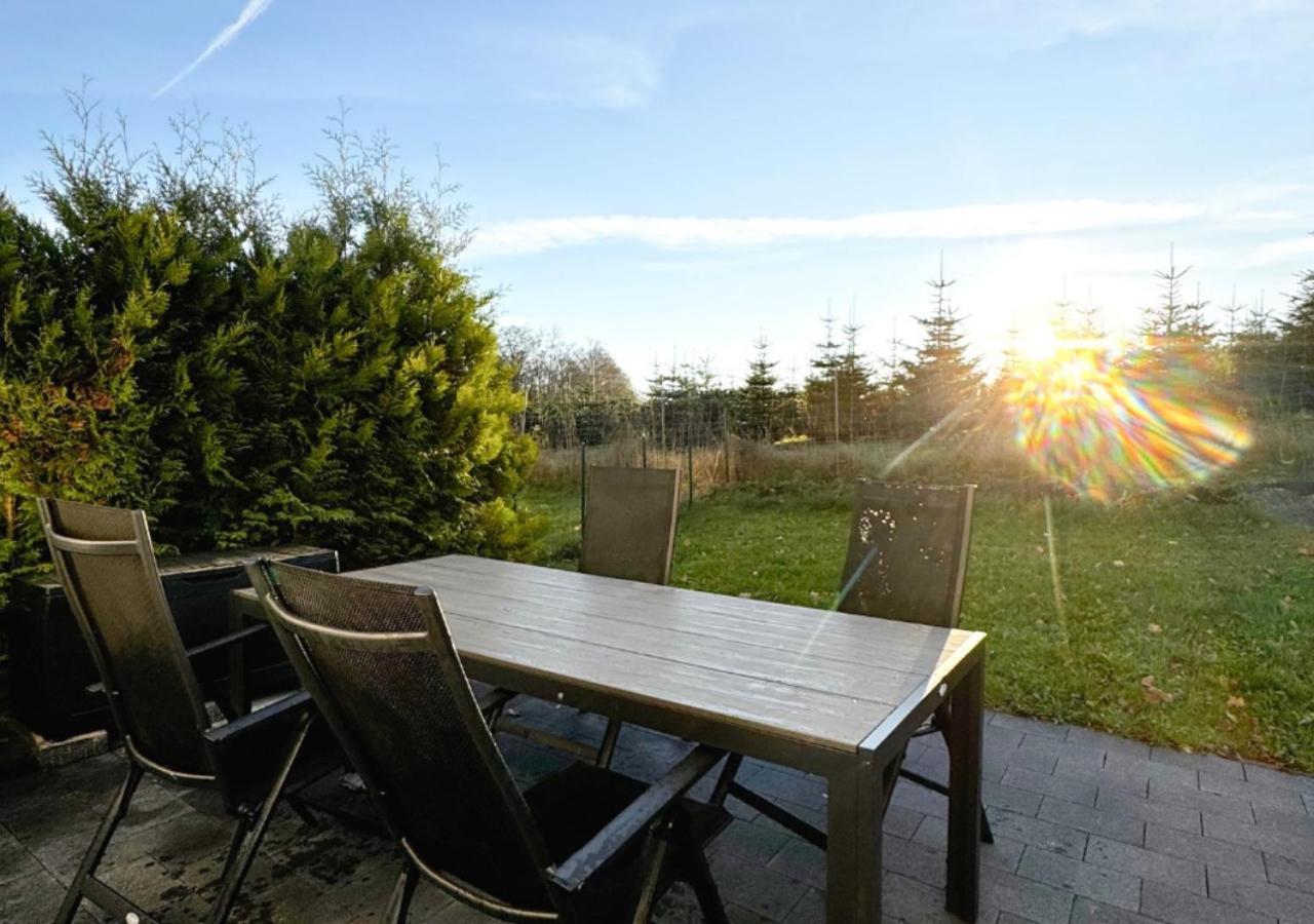 Greenhouse Living Apartment Nivis Mit Garten - 4 Minuten Nach Winterberg - Wandern, Mountainbike Fahren - Natur Geniessen メーデバッハ エクステリア 写真